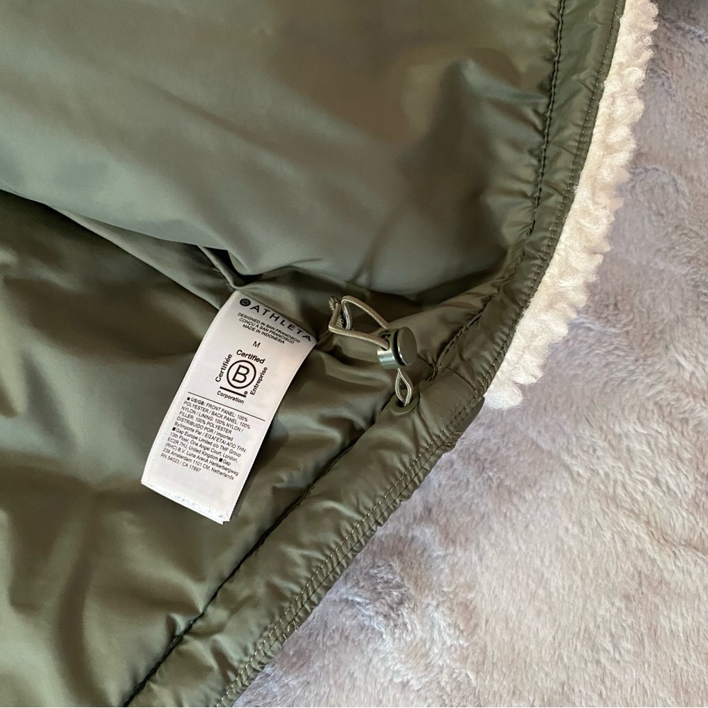 Athleta Fleece Hybrid cropped jacket - Picture 7 of 12